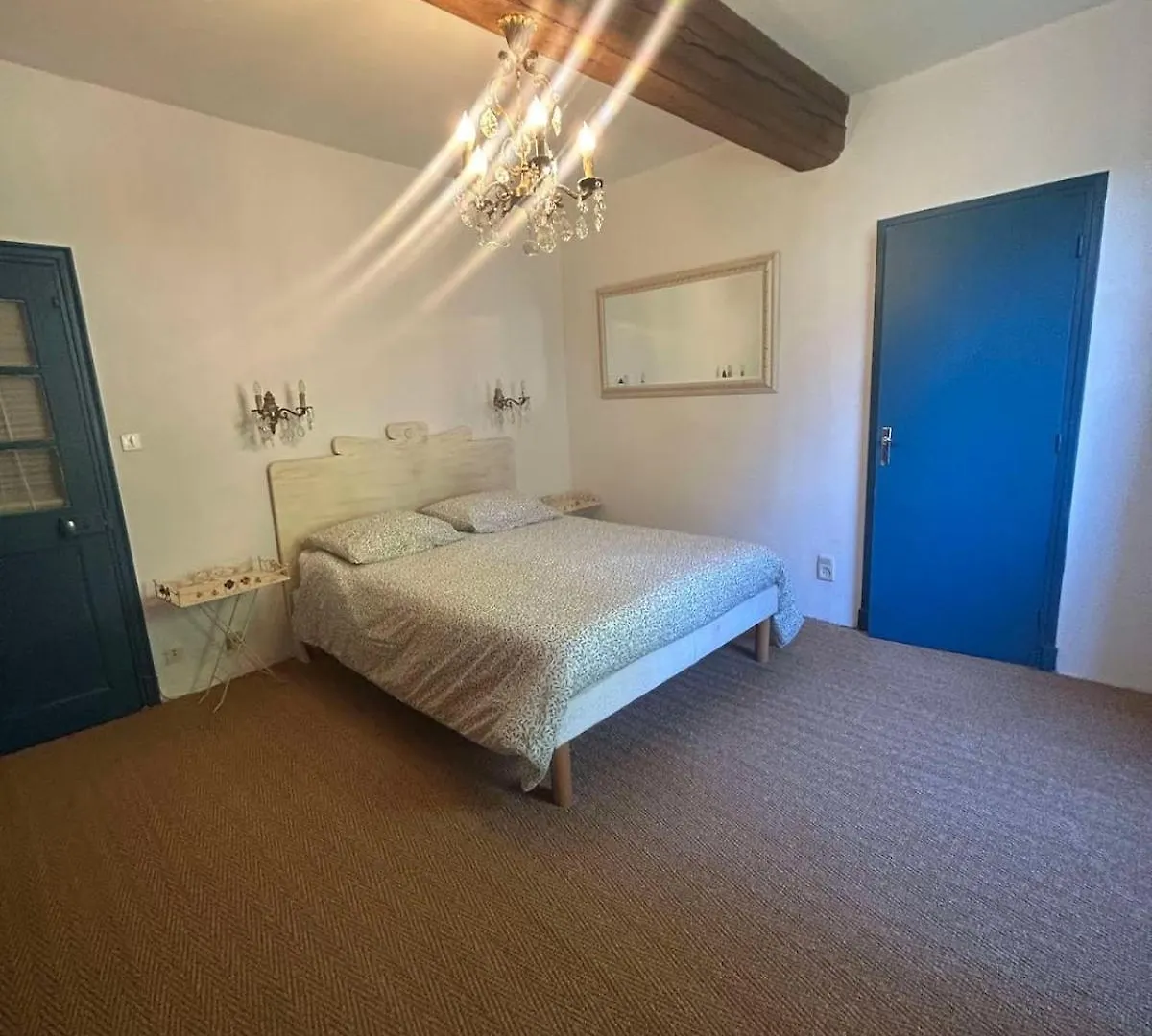 Gite Le Sagnac 10 Personnes Sauzet  Holiday home
