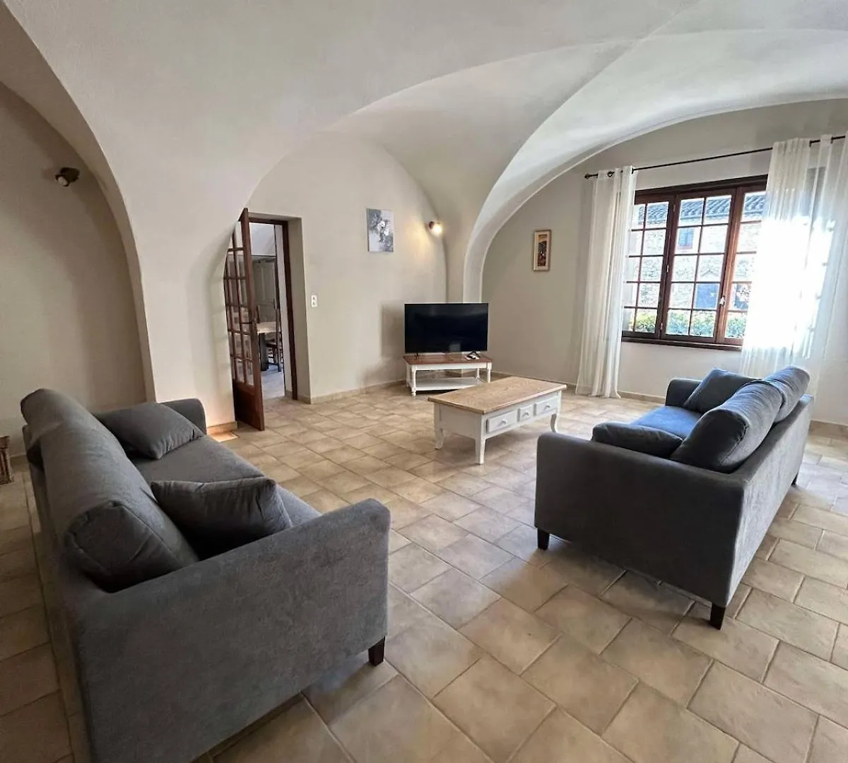 Gite Le Sagnac 10 Personnes Sauzet  Holiday home Sauzet (Drome)